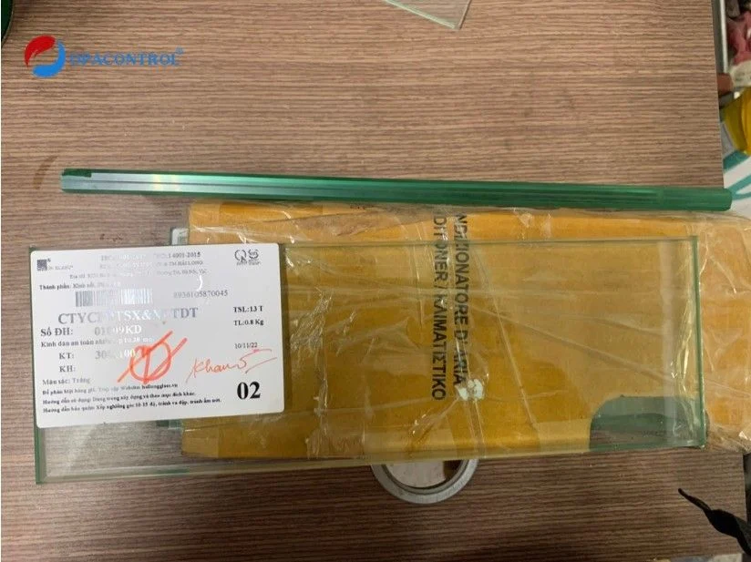Kính dán an toàn nhiều lớp