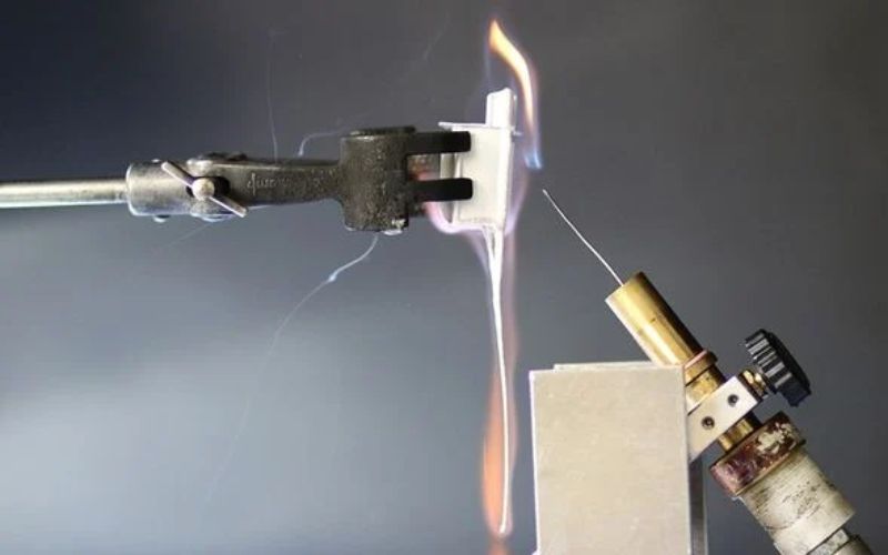 OPACONTROL thử nghiệm khả năng bắt cháy của thang máng cáp