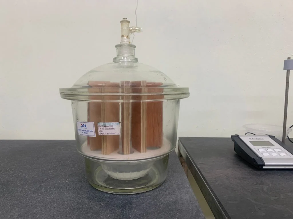 Thử nghiệm xác định hàm lượng formaldehyde - phương pháp bình hút ẩm