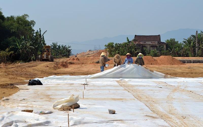 Vải địa kỹ thuật được sử dụng trong công trình xây dựng