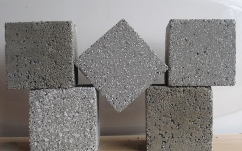 Lấy mẫu thử nghiệm gạch bê tông nhẹ 