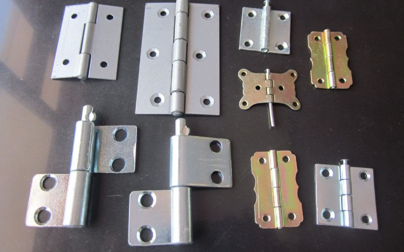 Một số mẫu bản lề cửa được lấy mẫu và thử nghiệm 