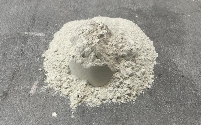 Mẫu Bentonite chuẩn bị đem đi thử nghiệm 