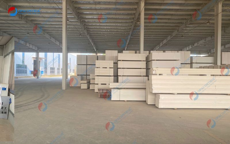 Thành phẩm tấm tường bê tông khí chưng áp cốt thép Công ty CP Đầu tư Thương mại và Xây dựng Tín Thành sản xuất