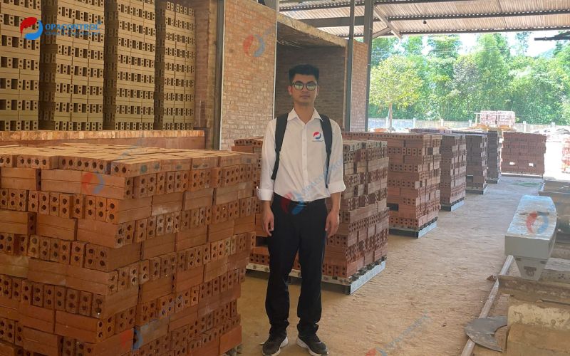 Chuyên gia OPACON TROL đến đánh giá chứng nhận hợp quy gạch đất sét nung cho Công ty Cổ phần mía đường Lam Sơn