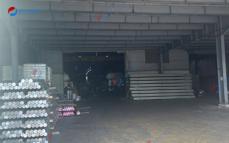 Xưởng sản xuất nhôm và hợp kim nhôm gia công áp lực - que/thanh, ống và sản phẩm định hình ép đùn cho Công ty TNHH sản xuất nhôm Trường Thành