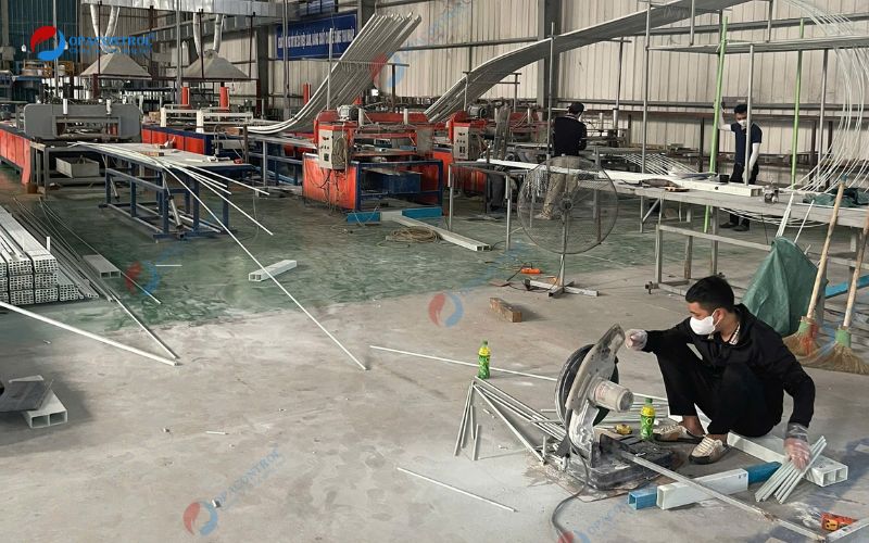 Nhà máy sản xuất của Công ty TNHH KT Vật liệu tổng hợp siêu bền Việt Nam